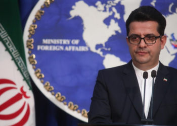 وزارت خارجه ایران: آماده گفت‌ وگو با کانادا برای خدمات کنسولی و پیگیری پرونده مفسدین اقتصادی هستیم