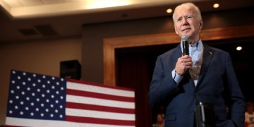 پیروزی احتمالی بایدن تضمینی بر تامین منافع کانادا نیست