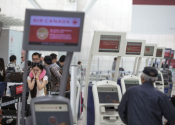 نگرانی ابتلا به کرونا به خاطر مسافرانی که قرنطینه نمی‌شوند