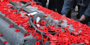 همه‌گیری کرونا برگزاری مراسم روز بزرگداشت را محدود کرد