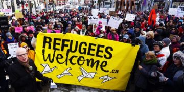 حامیان حقوق پناهندگان خواهان تسریع پذیرش پناه‌جویان شدند