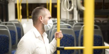 دو سوم کانادایی‌ها با منع آمد و شد شبانه موافق‌ هستند