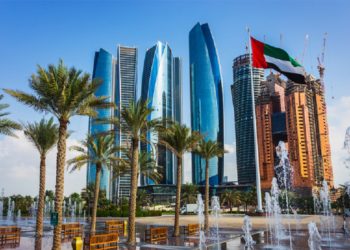 امارات متحده عربی صدور ویزا برای 13 کشور را تعلیق کرد