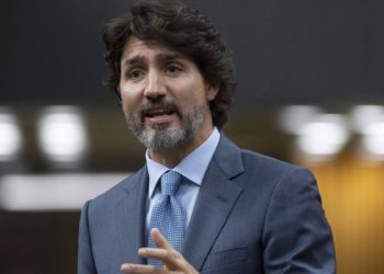 گزارش دولت در زمینه یارانه‌های کرونایی شفاف نیست