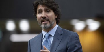 گزارش دولت در زمینه یارانه‌های کرونایی شفاف نیست