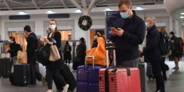 کانادا ورود مسافران هوایی با مبدا انگلستان را ممنوع کرد