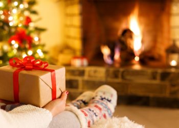 متخصصان: بعید است هدیه‌های کریسمس کرونا را منتقل ‌کنند