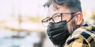 باید و نبایدهای ریش گذاشتن مردان در دوران همه‌گیری