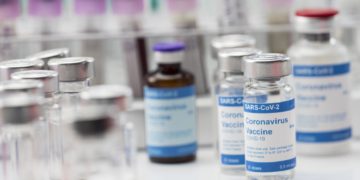 شرکت فایزر تولید واکسن در سال 2020 را کاهش می‌دهد