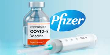 انگلستان مجوز استفاده اضطراری از واکسن فایزر را صادر کرد