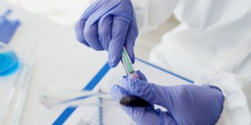 شناسایی نخستین مبتلا به ویروس جهش یافته کرونا در بریتیش کلمبیا