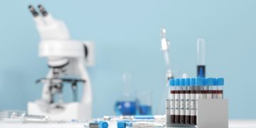 تاثیرگذاری ترکیب واکسن‌های اسپوتنیک وی و آسترازنکا بررسی می‌شود