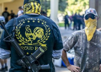 گروه افراطی “پسران مغرور” زیر ذره‌بین دولت فدرال کانادا