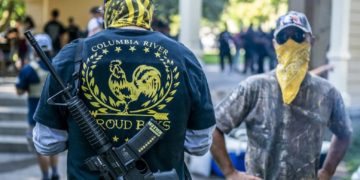 گروه افراطی “پسران مغرور” زیر ذره‌بین دولت فدرال کانادا