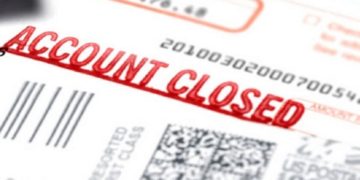 واکنش کنگره ایرانیان کانادا به خبر بسته‌شدن حساب بانکی ایرانی‌ها