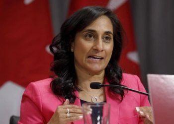 وزیر تدارکات: واکسن‌سازان از تعویق تزریق دُز دوم نگرانند