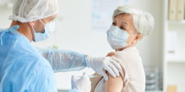 ترزا تم: مشغول بررسی زمان تزریق دُز دوم واکسن هستیم