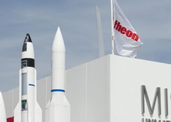 جنگ‌های خاورمیانه به نفع کارخانه‌های اسلحه‌سازی آمریکا است