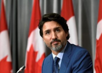 ترودو پیشنهاد انتشار جزییات قرارداد با واکسن‌سازان را نپذیرفت