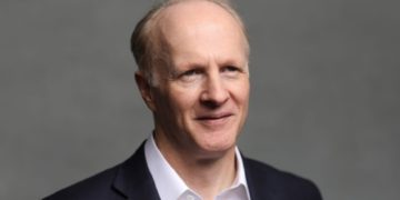 مدیر ارشد بخش خصوصی کانادا برای زدن واکسن به دبی رفت