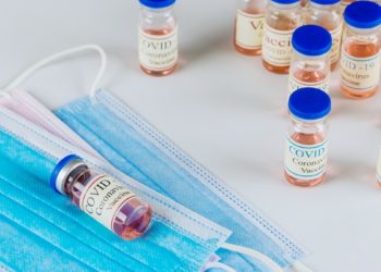 دیپلماسی سلامت؛ ارسال واکسن کرونا از هند به کانادا