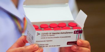 ترودو: مطمئن باشید واکسن آسترازنکا بی‌خطر است