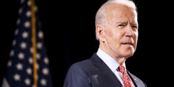 سی و دو گروه پیشرو خواهان عمل بایدن به قولش در بازگشت به برجام شدند