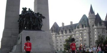 سرباز کانادایی در سفارت کانادا در کابل فوت کرد