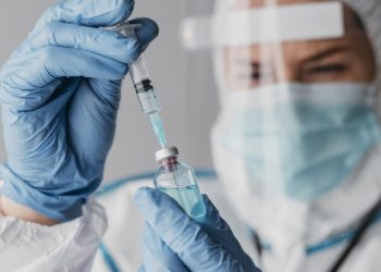 واکسیناسیون کانادا در بهار شکوفا می‌شود