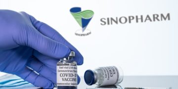 ایران واکسن کرونای چینی دریافت کرد