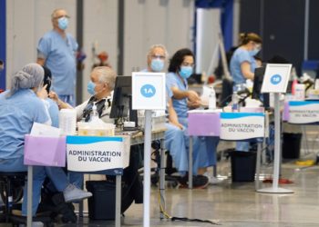 درخواست جدی مقام‌های دولتی کبک از سالمندان: واکسن بزنید