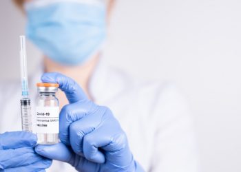 دکتر تم: ابتلای افراد ۸۰ سال به بالا کاهش یافته است