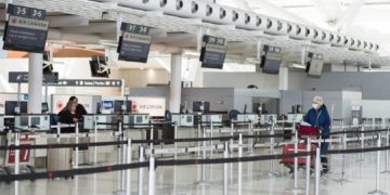 چالش‌هایی که قانون قرنطینه مسافران هوایی کانادا به همراه آورد