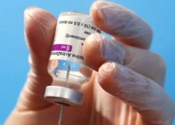 وزارت بهداشت کانادا: احتمال ایجاد لخته خونی پس از تزریق آسترازنکا اندک است