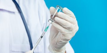 بخش بهداشتی وان آنتاریو بهجای واکسن کرونا، محلول نمک تزریق کرد 9 بخش بهداشتی وان آنتاریو بهجای واکسن کرونا، محلول نمک تزریق کرد