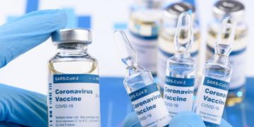 کانادا طی دو سال آینده ۶۵ میلیون دُز واکسن فایزر وارد می‌کند