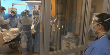 درخواست پزشکان بدون مجوز از سیستم درمان کانادا: از خدمات ما استفاده کنید!