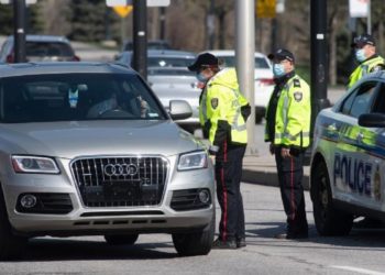 پلیس اتاوا نظارت 24 ساعته بر گذرگاه‌های مرزی بین استانی را متوقف کرد