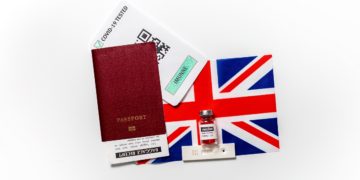 انگلستان صدور گواهی واکسیناسیون را به صورت آزمایشی اجرا می‌کند