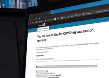 سامانه نوبت‌گیری واکسیناسیون محله‌های قرمز آنتاریو دچار مشکل شد