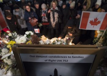 اعطای اقامت دایم به بازماندگان قربانیان هواپیمای اوکراینی شامل دانشجویان بین‌المللی نمی‌شود