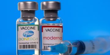 اعتماد کانادایی‌ها به فایزر و مدرنا بیش از سایر واکسن‌ها است