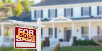 شکایت از بنگاههای املاک 38 درصد افزایش یافته است! 4 شکایت از بنگاههای املاک 38 درصد افزایش یافته است!