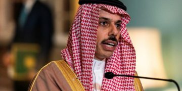 وزیر خارجه عربستان: مذاکرات جستجوگرانه با ایران “امیدوارکننده” است