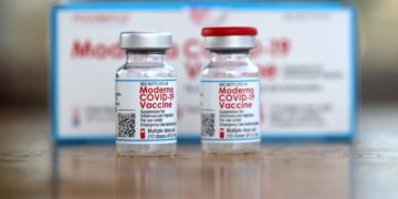 توصیه کارشناسان به مردم؛ با اطمینان از واکسن مدرنا استفاده کنید