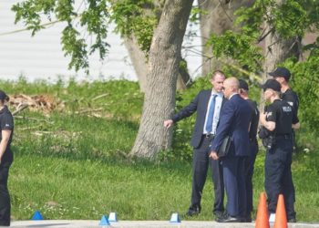 اطلاعات شخصی متهم به قتل اعضای خانواده مسلمان در آنتاریو منتشر شد 10 اطلاعات شخصی متهم به قتل اعضای خانواده مسلمان در آنتاریو منتشر شد