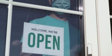 آنتاریو از جمعه این هفته بازگشایی‌ها را آغاز می‌کند