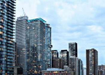 راه‌های مختلف سرمایه‌گذاری در بازار املاک و مستغلات کانادا