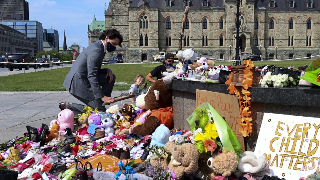 un human rights experts call on canada to investigate residential school burial sites