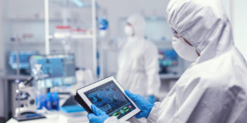 احتمال کاهش ایمنی واکسن کرونا با گذشت زمان